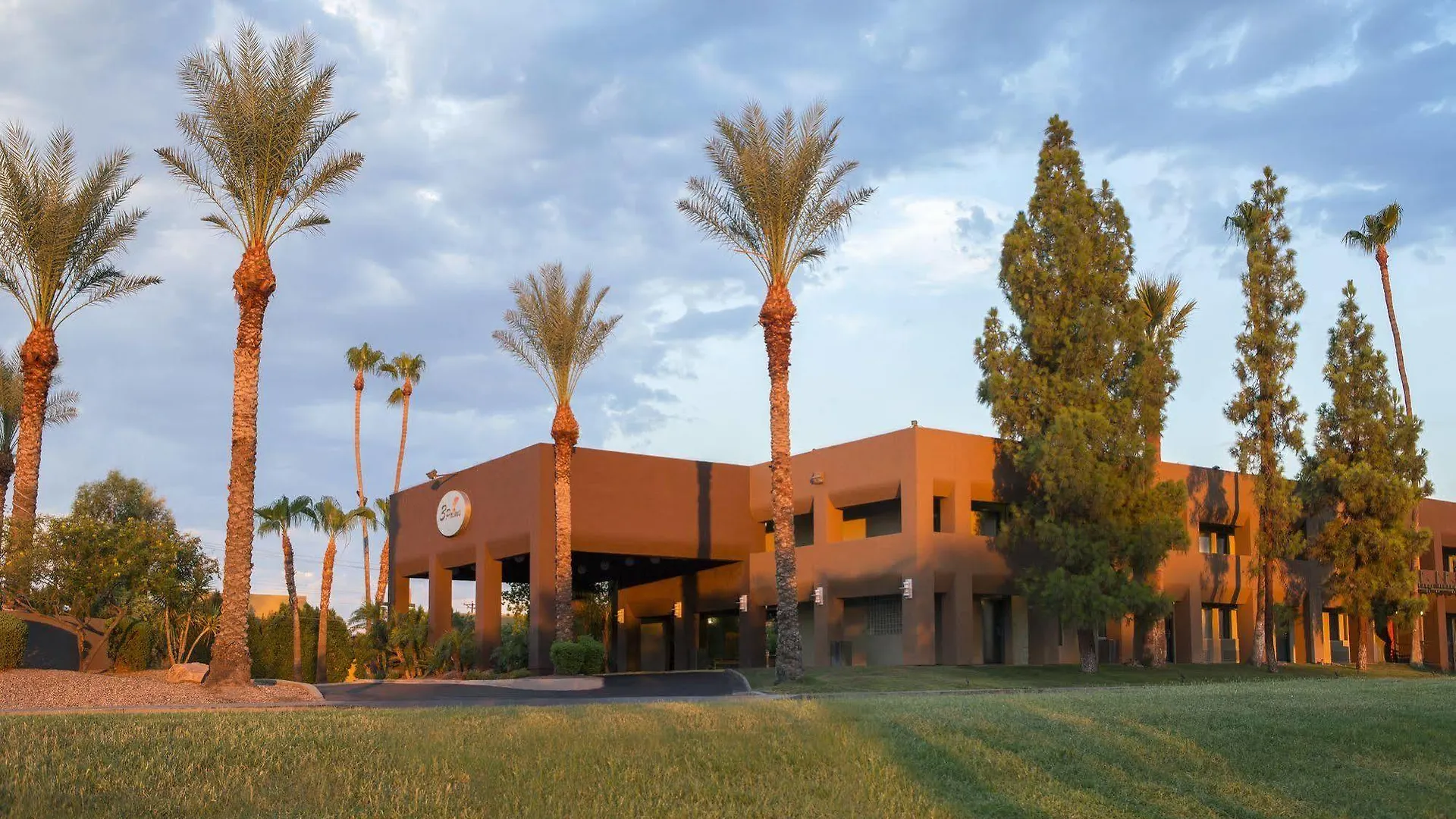 Scottsdale Parkview Hotel